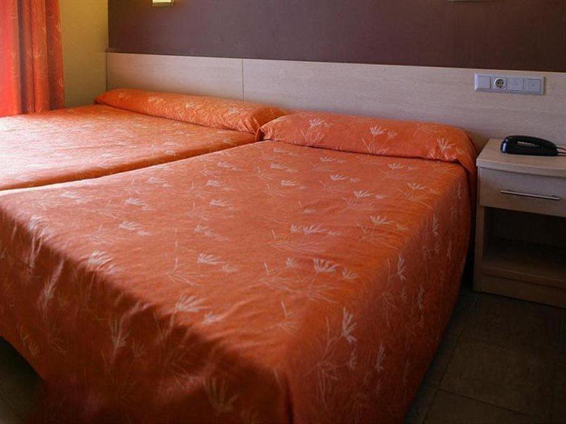 Tossa Beach Center 1