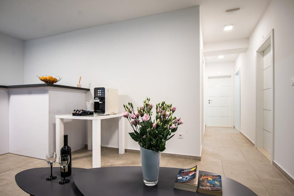 Dubrovnik Spectrum Rooms 2