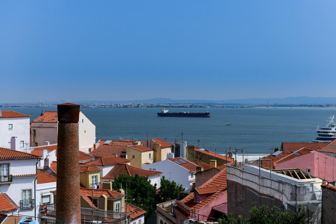 Alfama Lisbon Lounge Suites 1