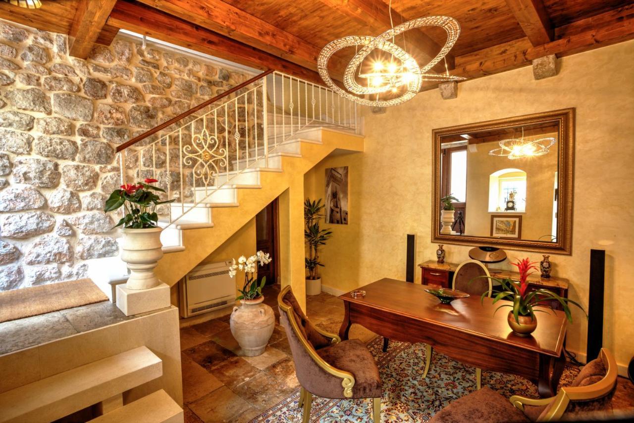 Dominus Little Palace 1