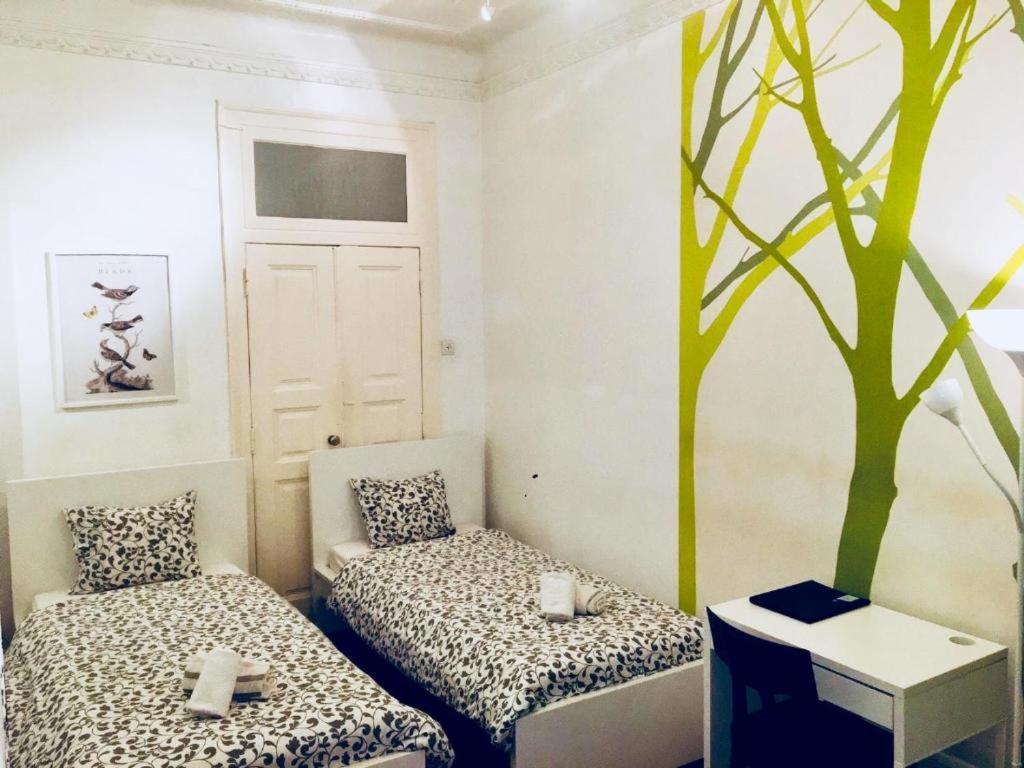 Lisbon Garden Flower B&B 1