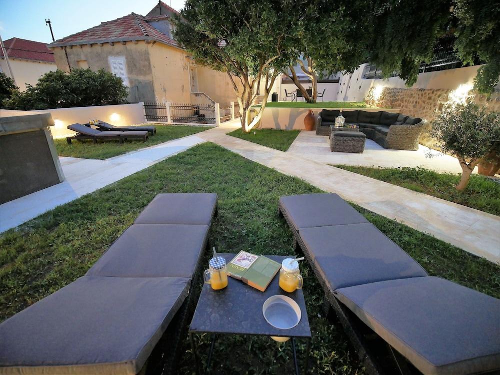 Holiday Home Festina Lente