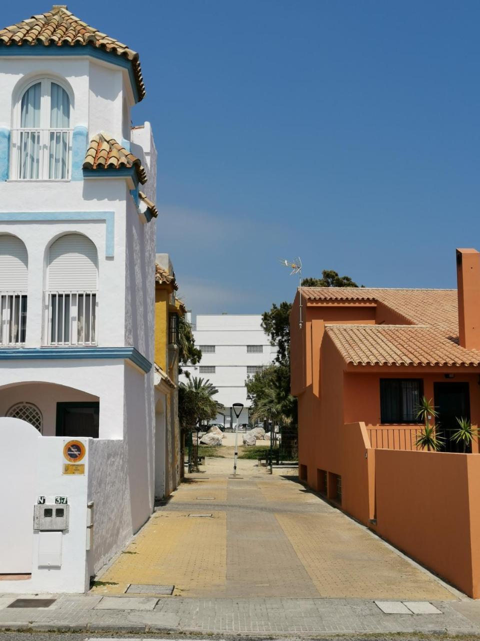 Casa Adosada Con Jardin 2