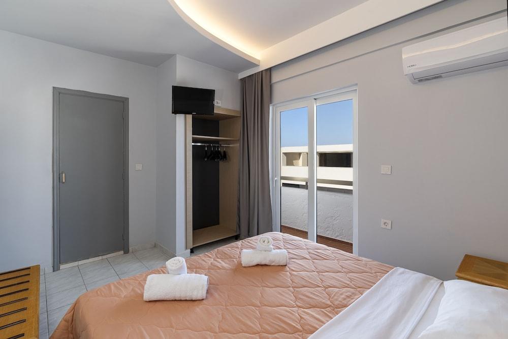 N E P Center Hotel Rodos 1
