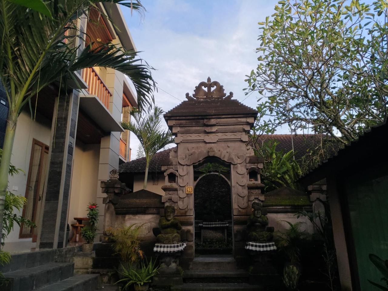 Mekenyem House Ubud 1