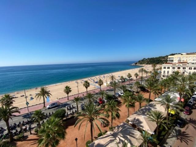 Mediterranean Apartment in Lloret de Mar Next To the Sea 1