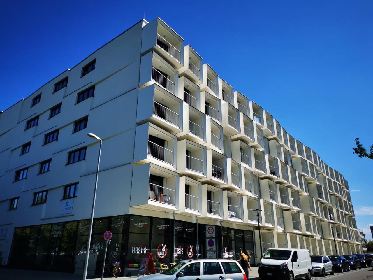 Top-Apartment A.D. Messe (Adults Only)