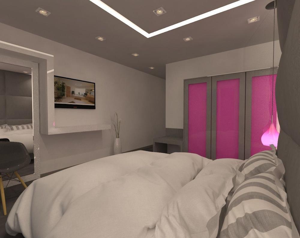 Sweet Pop (Adults only) 1