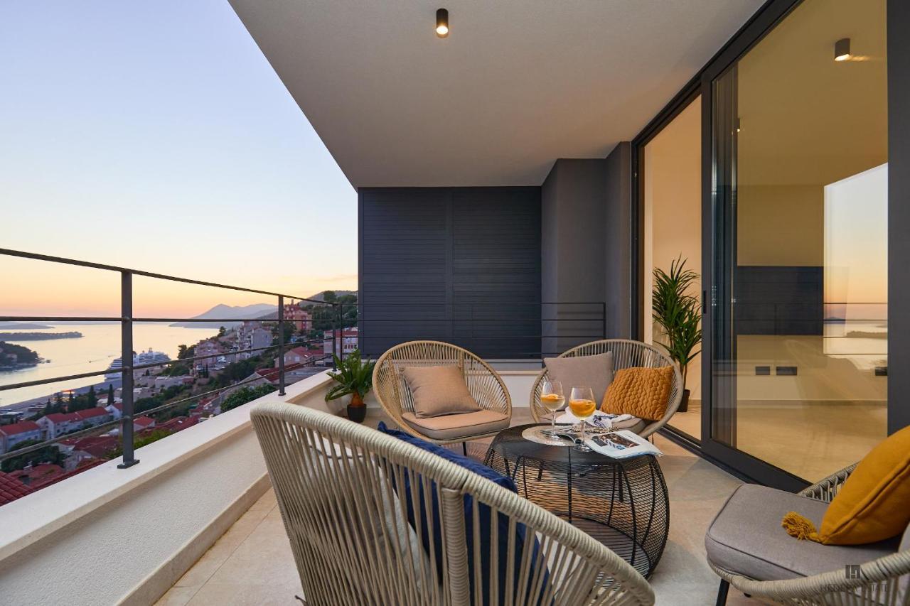 Hedera Estate, Hedera A28 1