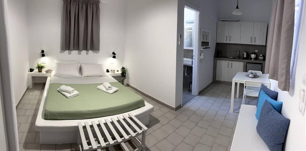 Sabbia Apartments 100m From Perissa Beach 2