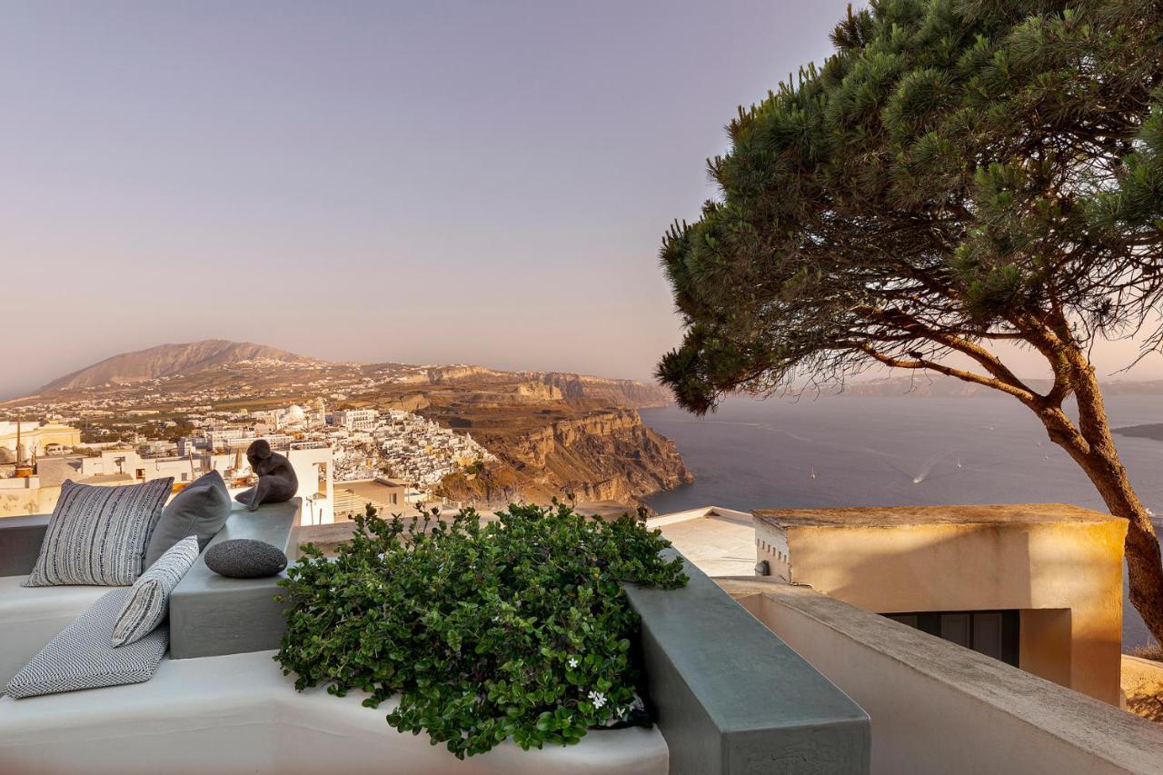 Coat of Arms Mansion 1