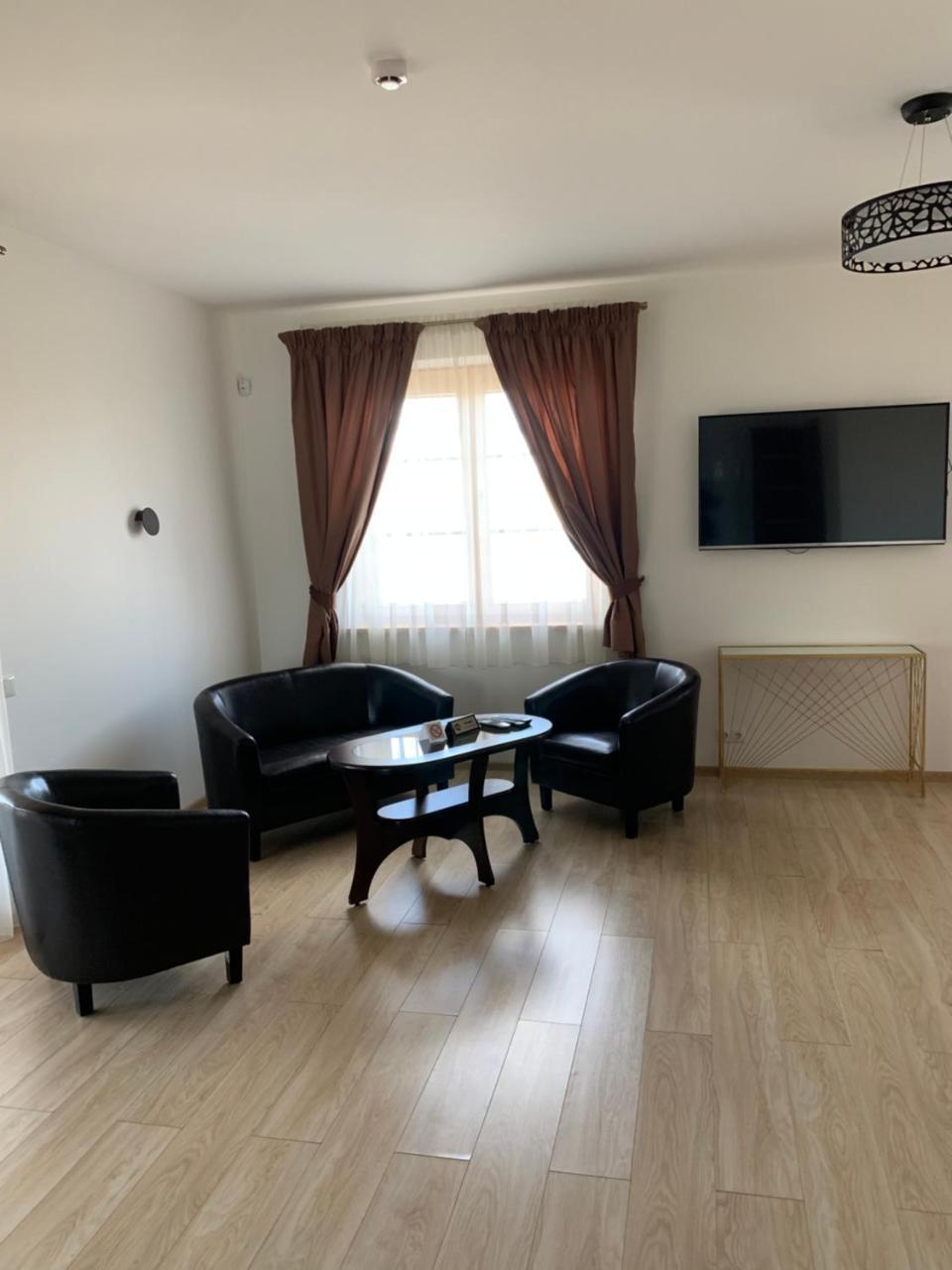 Prie Ziedo (Adults Only) 2