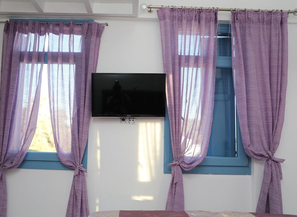 Captain Lazaros Villas 1