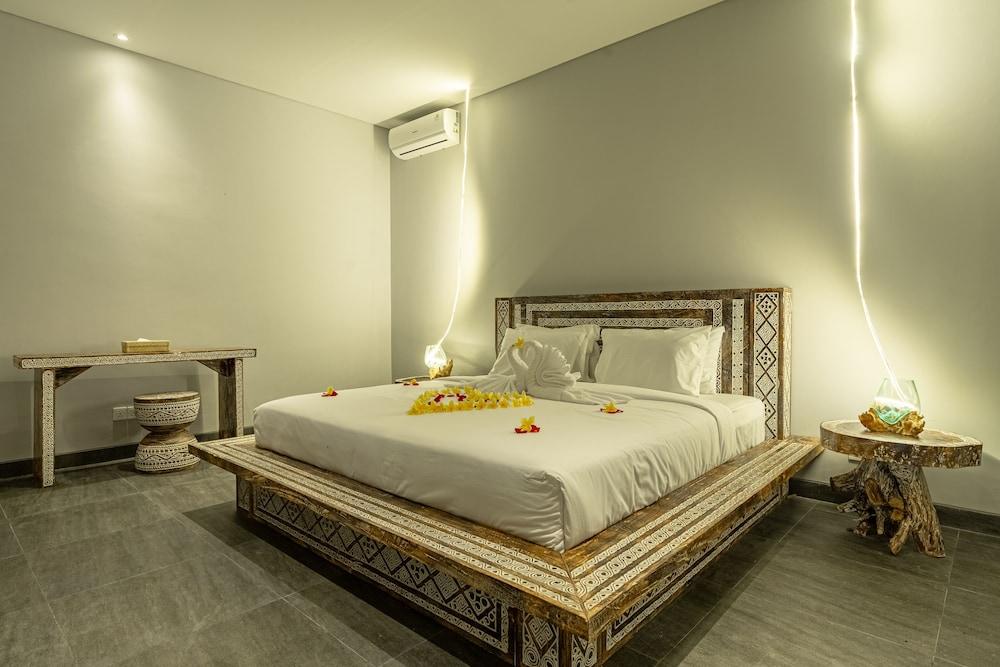 Brand New Luxury 3br Villa Ethnic Ubud 1 2