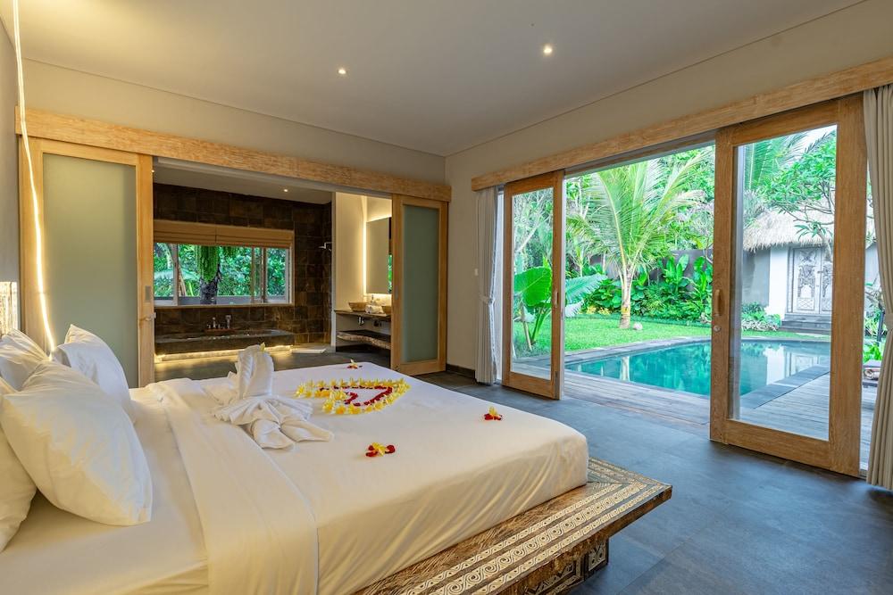 Brand New Luxury 3br Villa Ethnic Ubud 1 1