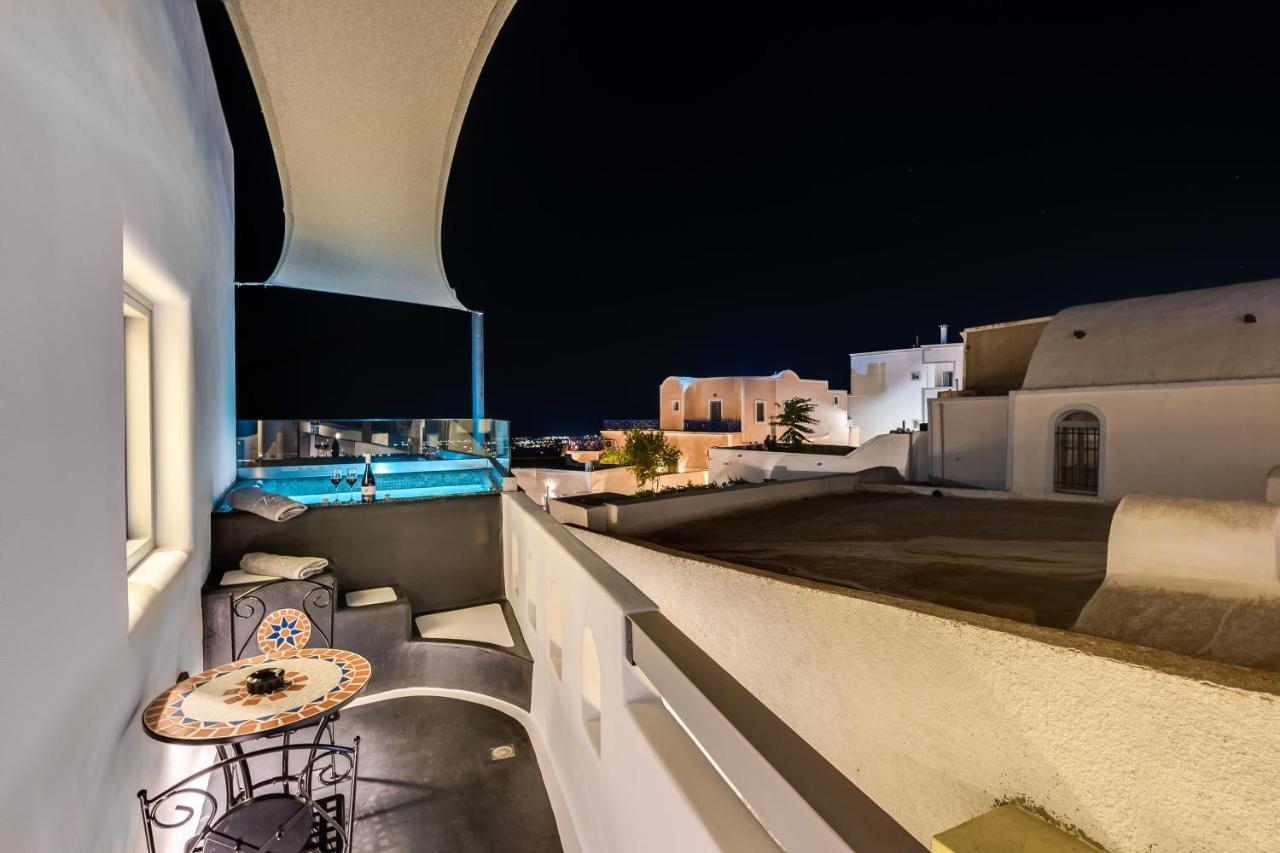 Tiara Suites Santorini 2