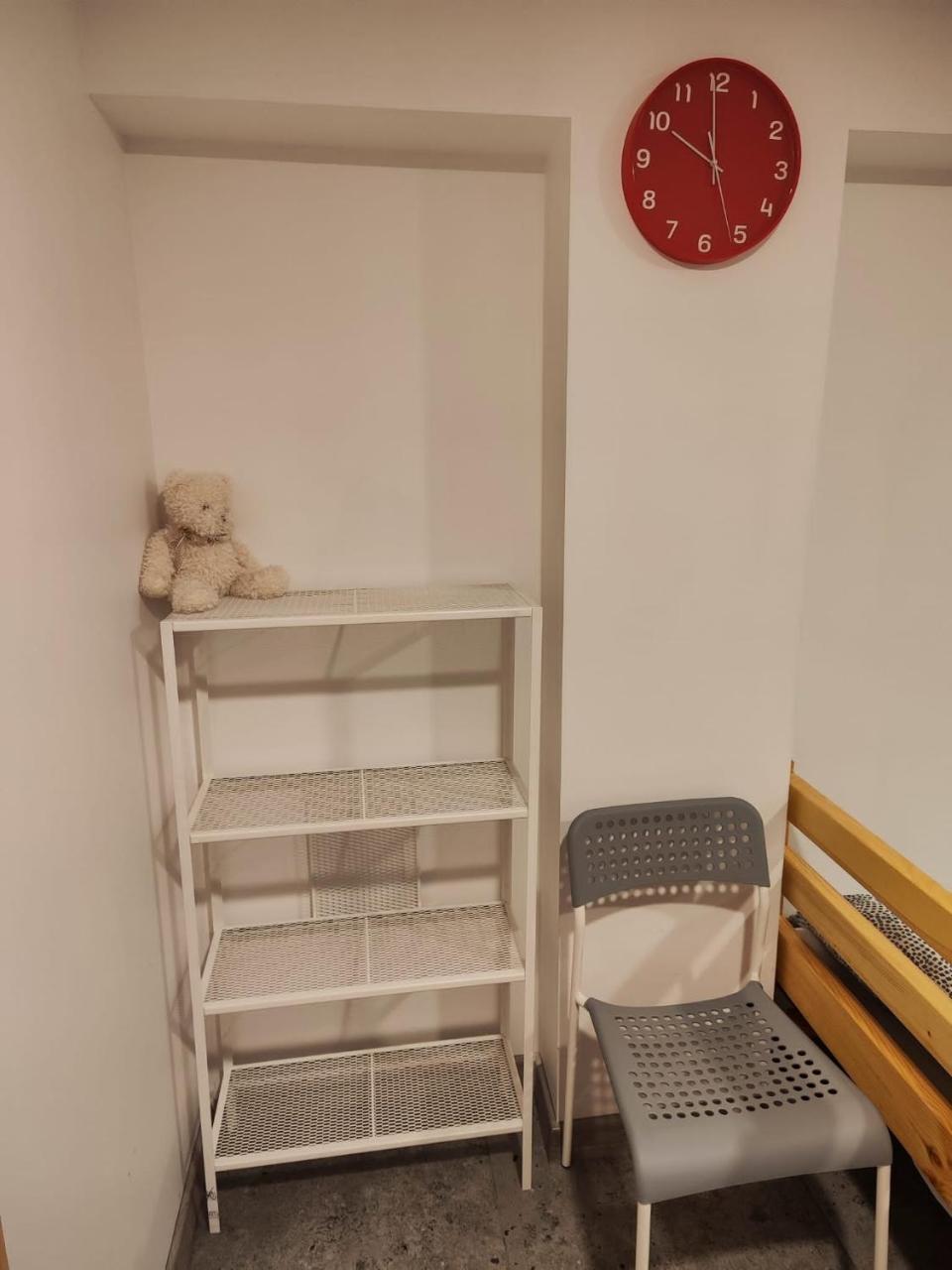 Apartment Hotels Parking Akaciju1 2