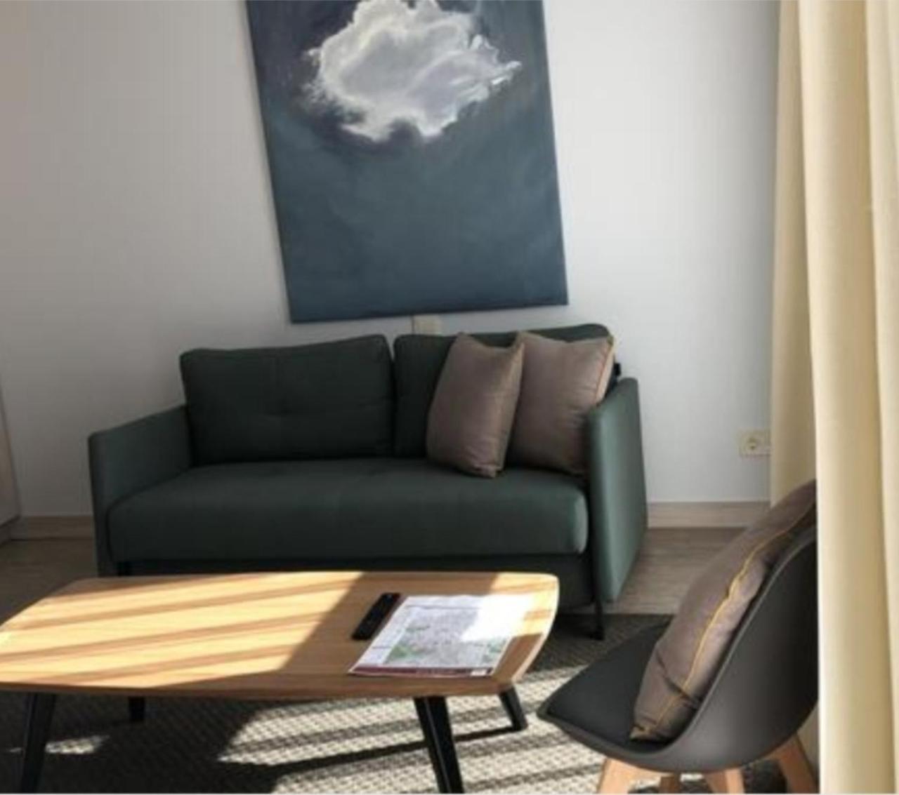 Happy Inn Ugne, the Studio Is in the Heart of the Old Town, Self-Check-In, Car-Parking 2