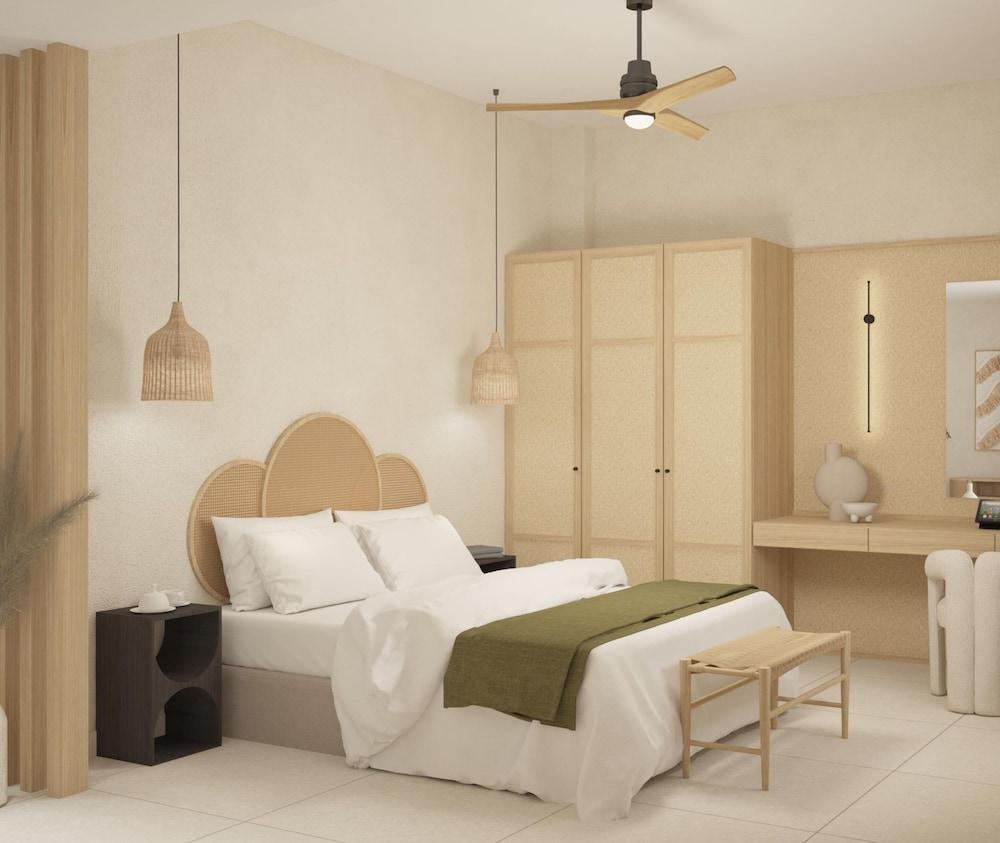 Morfes Luxury Suites by Caldera Houses 2