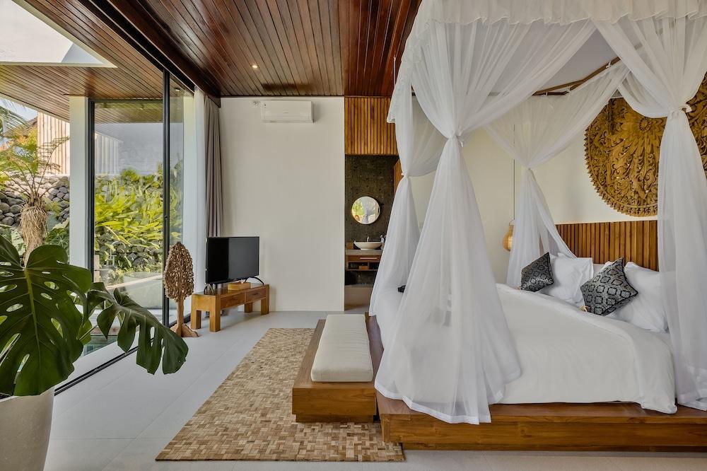 Abhinaya Ubud Villa 1