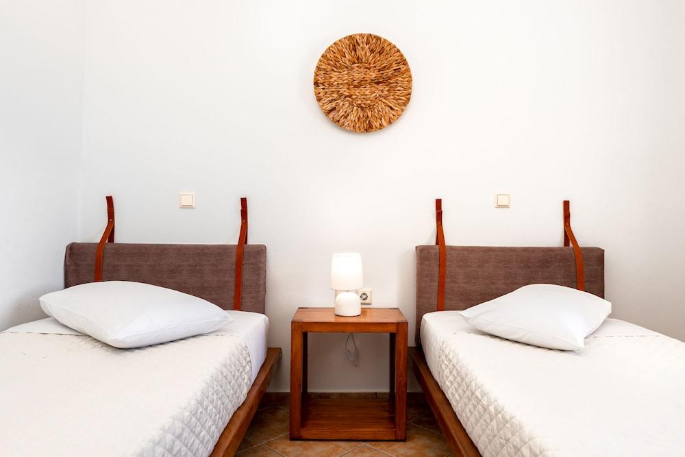 Villa by Hotel Thira 2