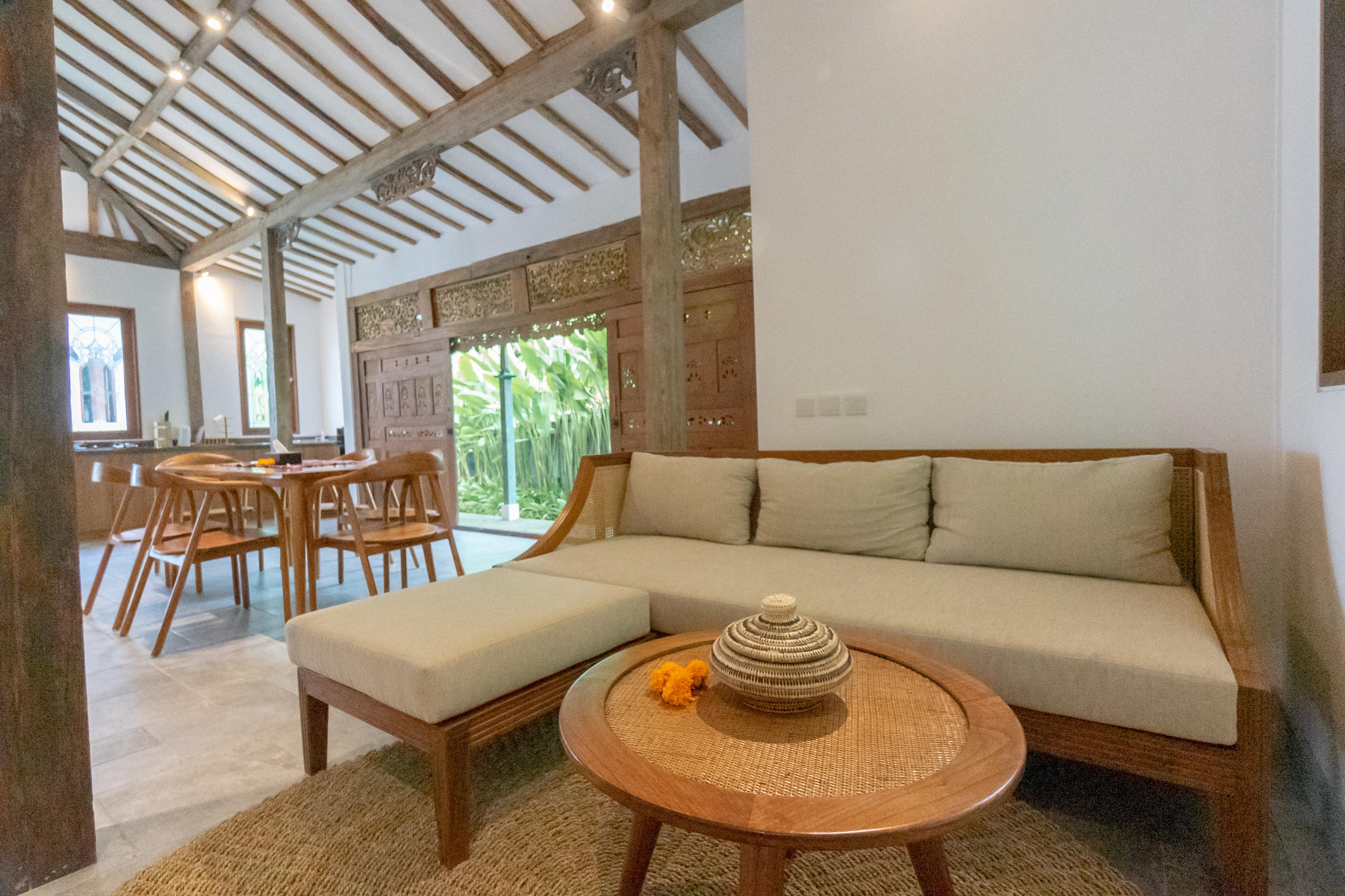 Singgah di Ubud 1 by Zuzu 1