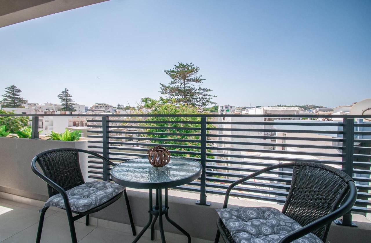 Anesis Town Apartments