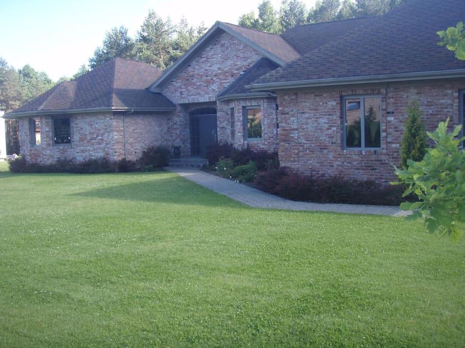 Forest Apartment in the Loop of the River Neris