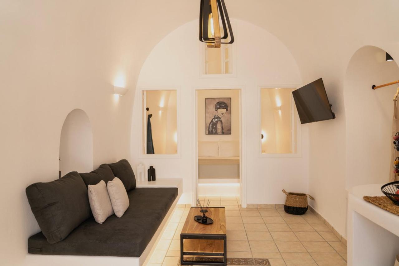 The Lava Villa by a Terre Cave Villas 1