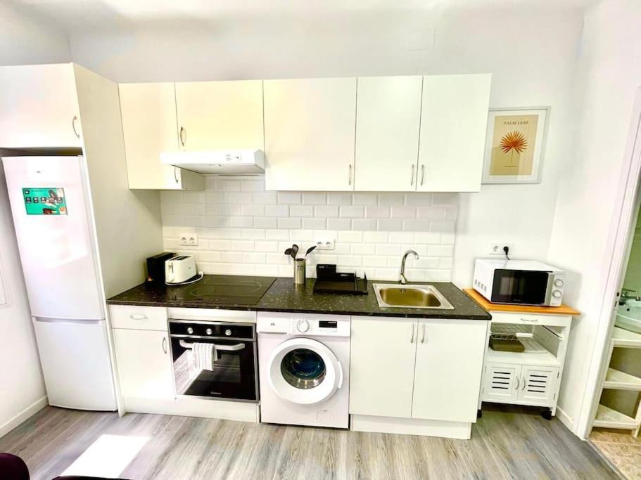 Seahomes Vacations - Centric Apt Tossa de Mar 1