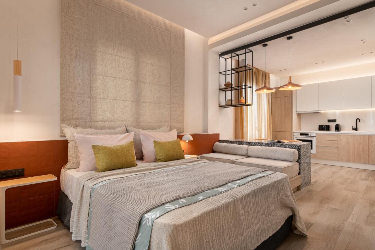 Helena’S Retreat (Adults Only) 1