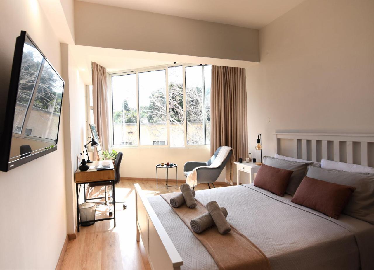 Gravity Downtown Scandi Studio (Adults Only)