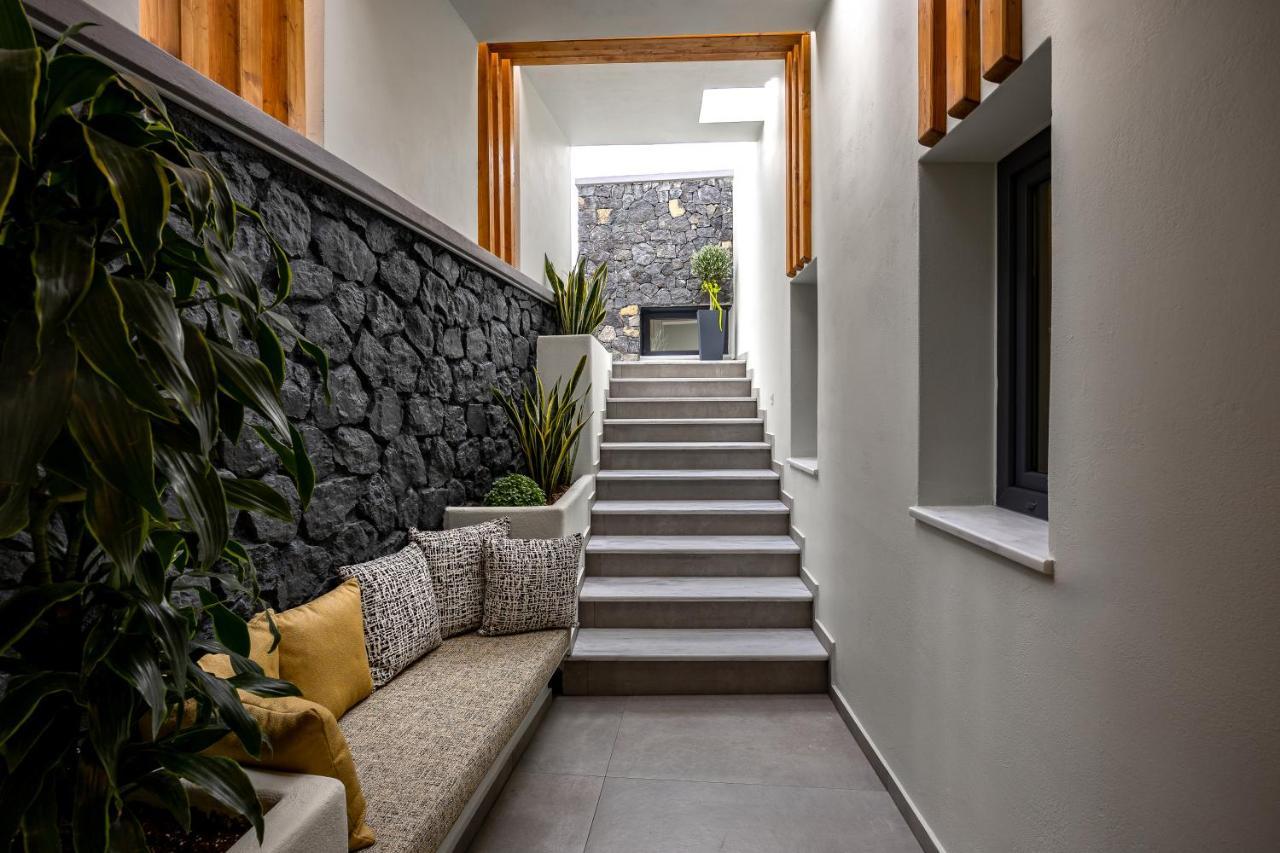 Kudos Suites Firostefani (Adults Only) 1