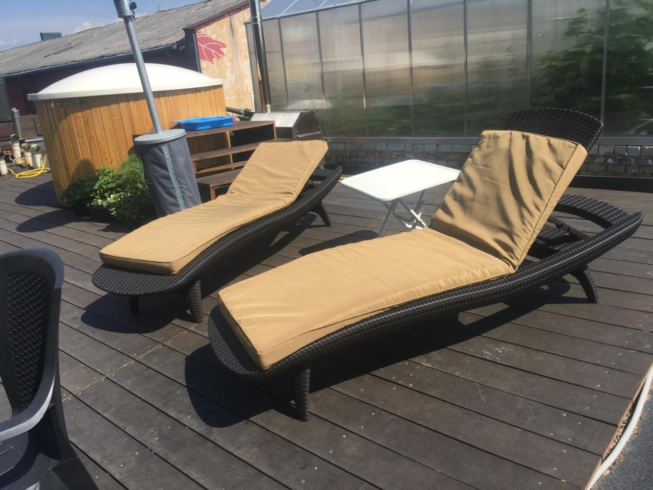 Rooftop Terrace Green Sky 1