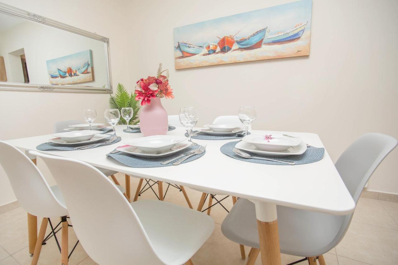 Rhodes Marine House 2