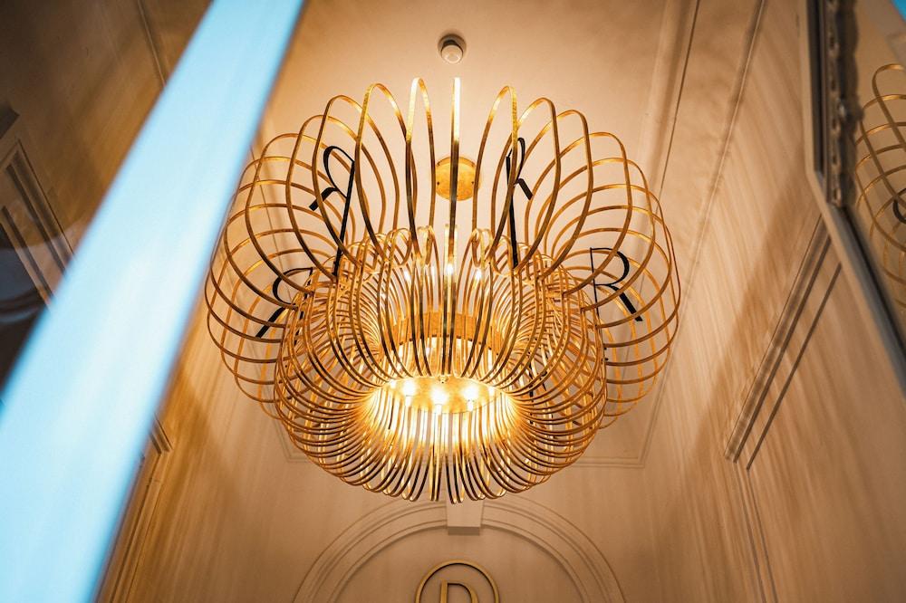 Royale Sainte Helene Boutique Hotel