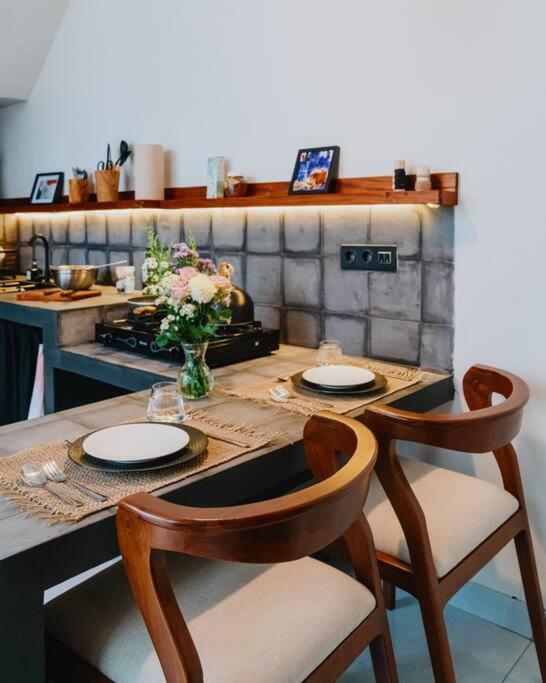 New Cozy, Smart, Renovated Flat Western Standard (Adults Only) 1