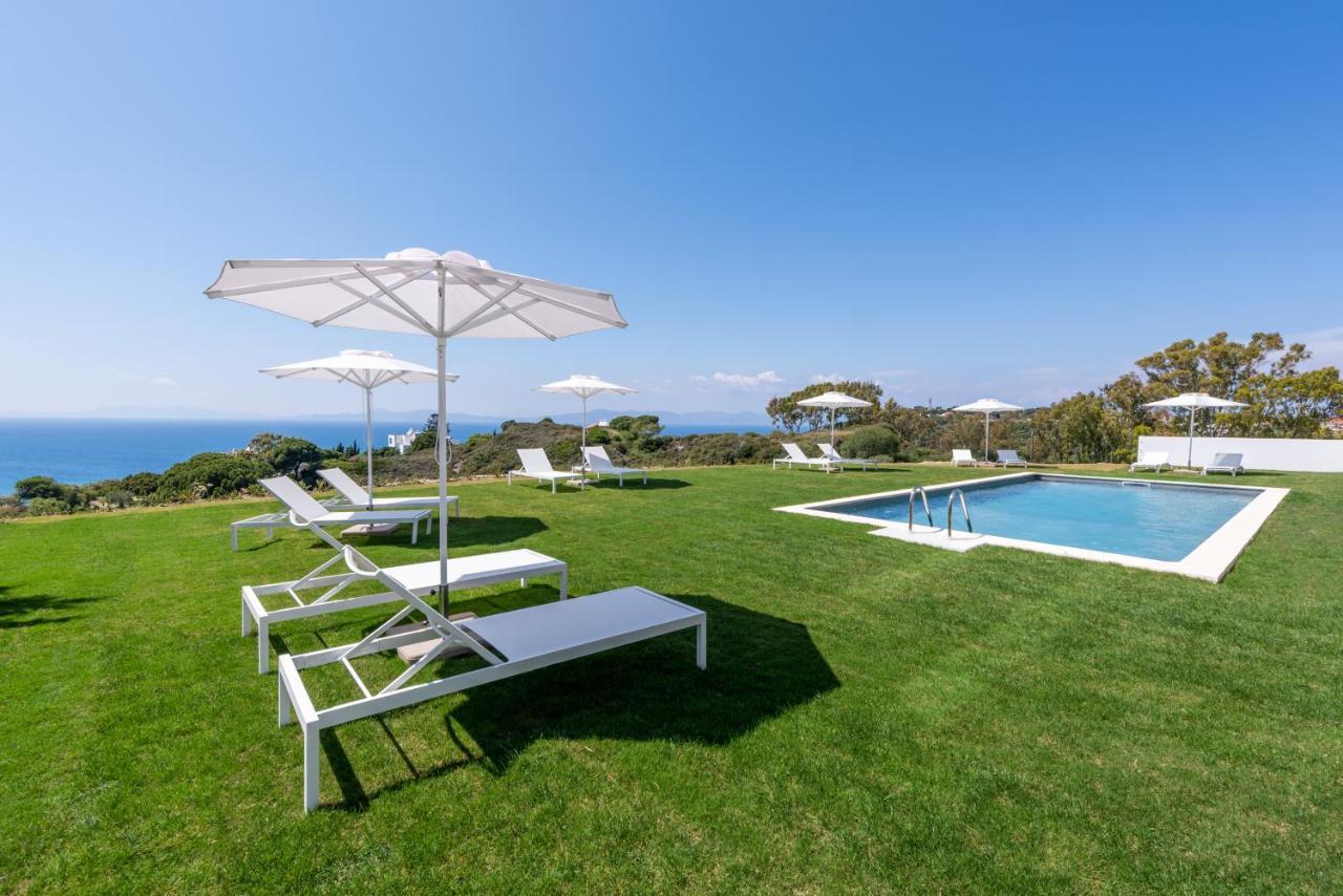 Aquarama Pool Apt. - Blue 1