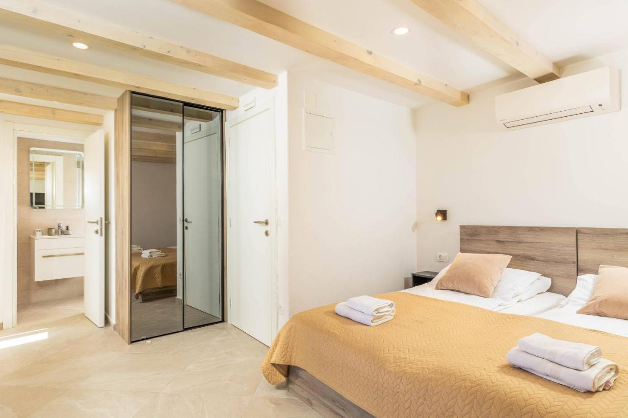 Stunning Holiday House in the Old Town by Irundo 1