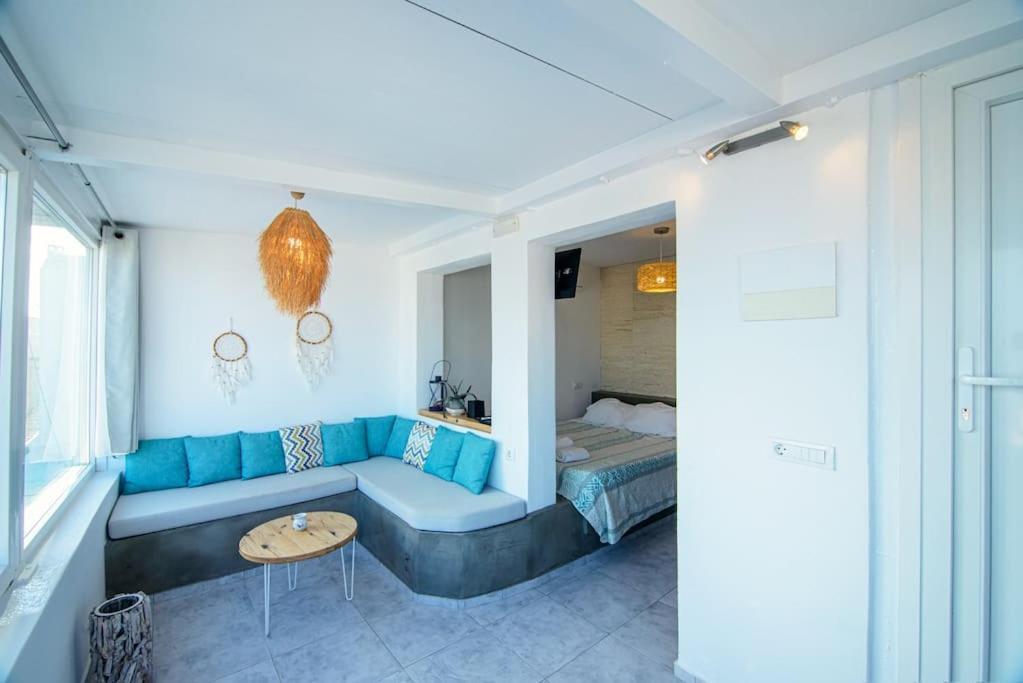 Castle View (Adults Only) 2