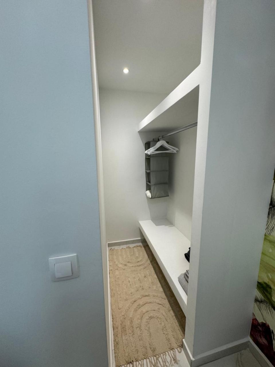 Cozy City Center Apartment B 2