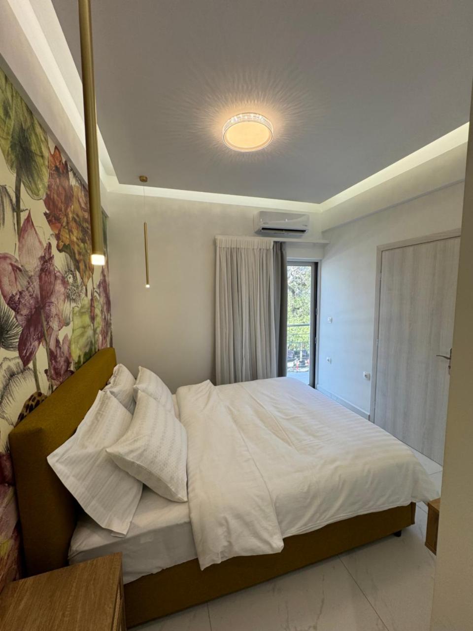 Cozy City Center Apartment B 1