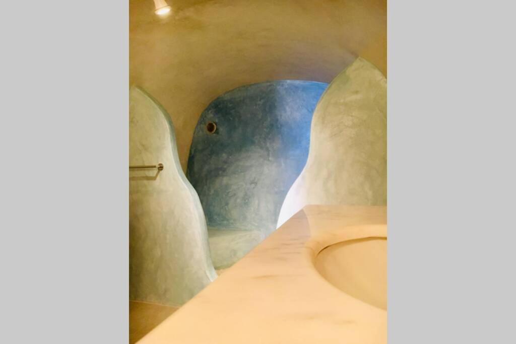 Stefani Cave House Santorini 2