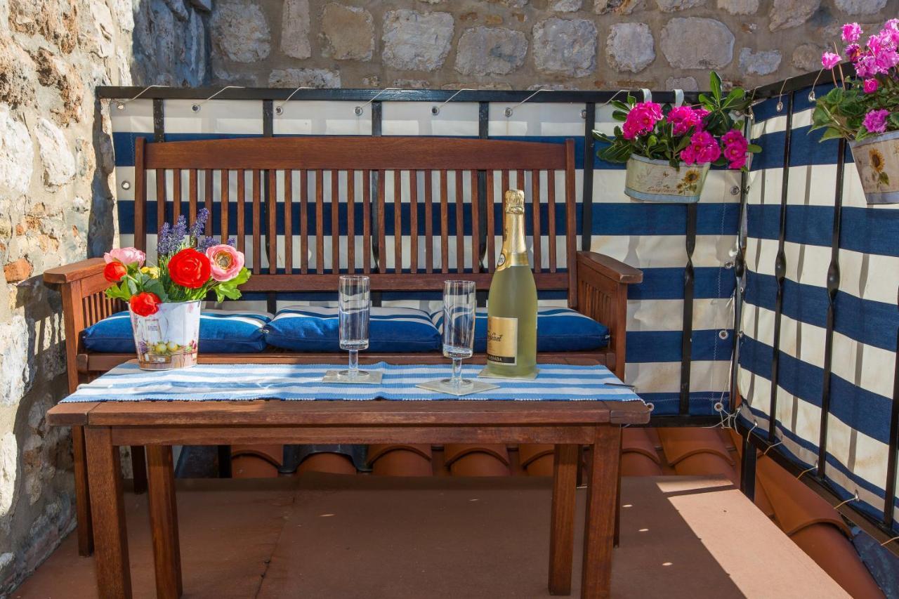 Relaxing Apartment Paulina with Balcony 1
