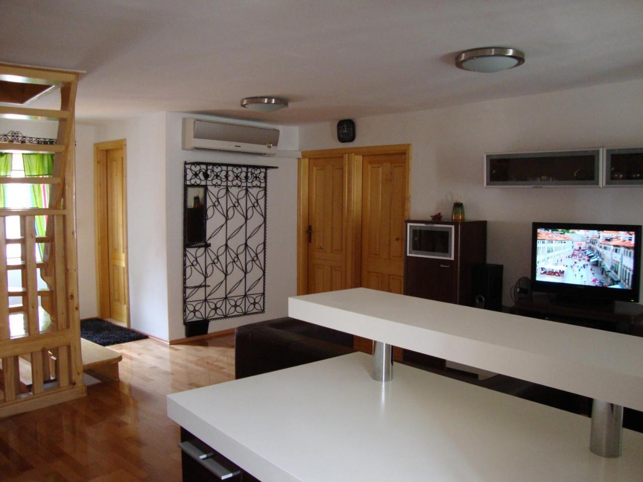 Apartment Jimmy - Luxury 65m2 Two Bedrooms Aprtmnt 2