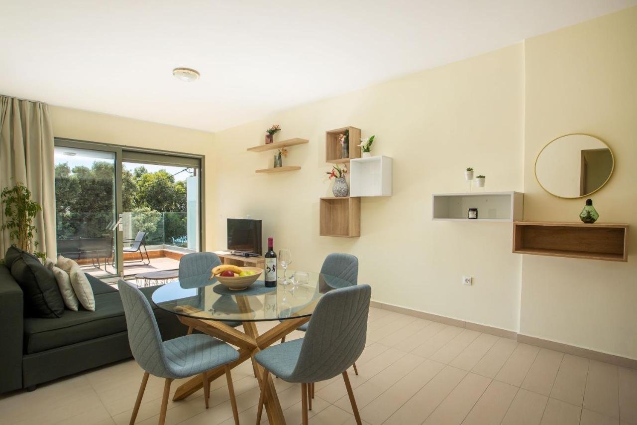 Eden Lily- Luxurious Apartment with Sea View 2