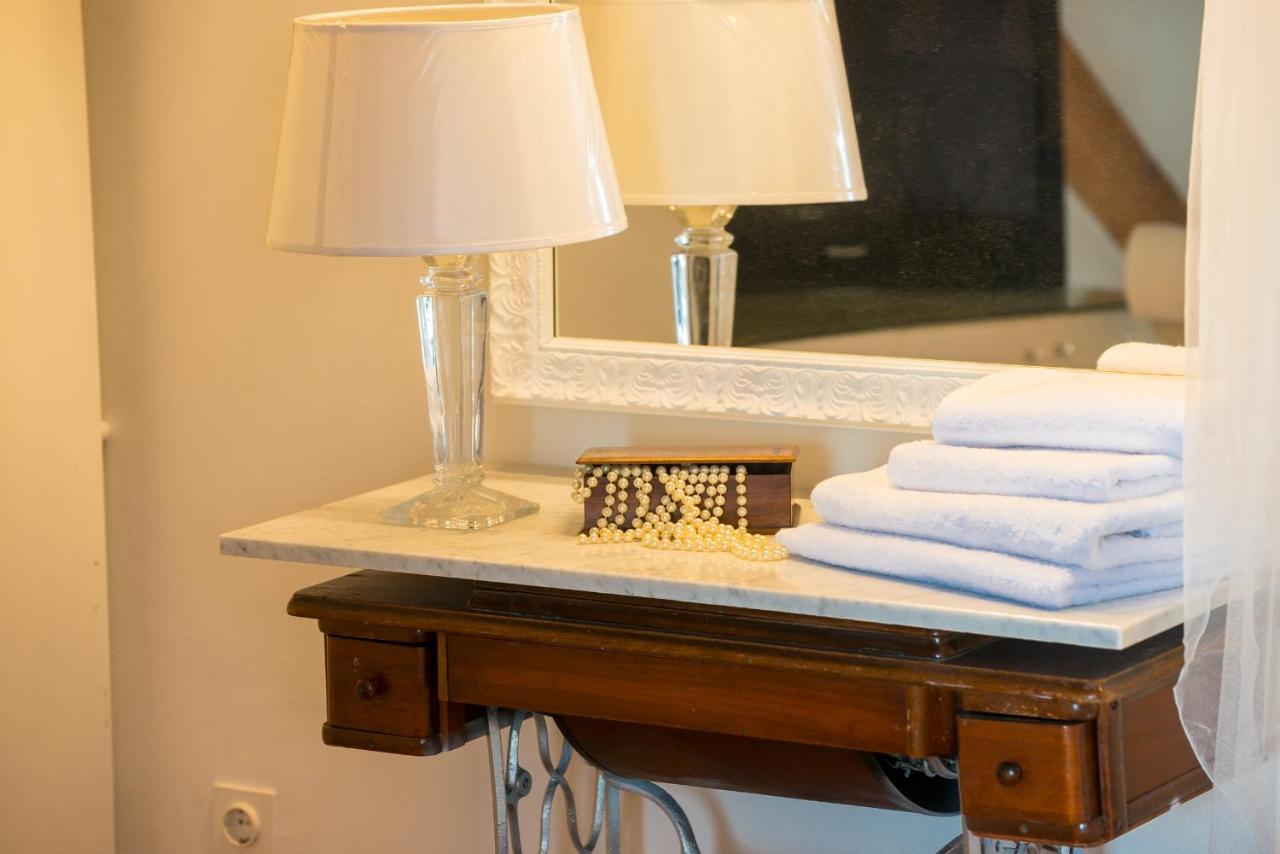 Luxury Old Town Apartment with Breathtaking Sea View 2