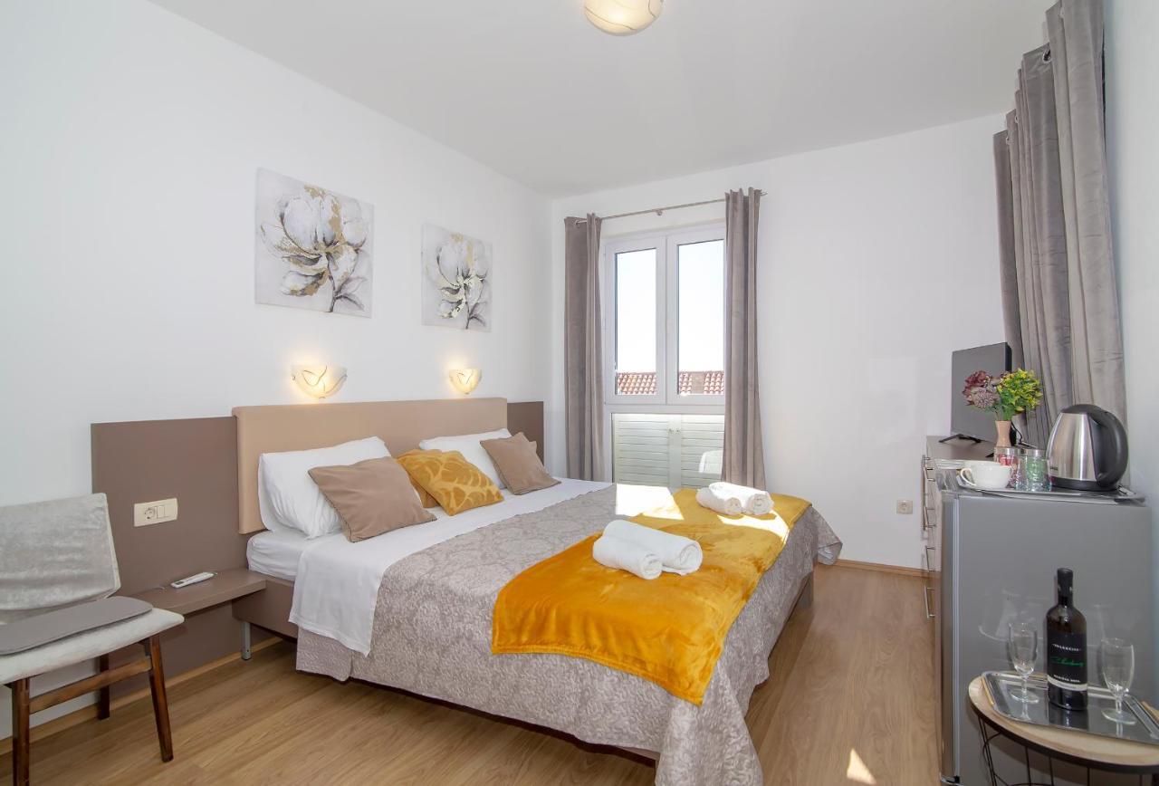 Room Beta with Sea View 2