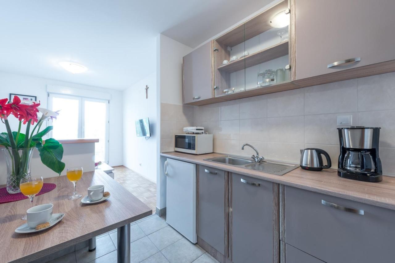 Antonija's Little Oasis 1