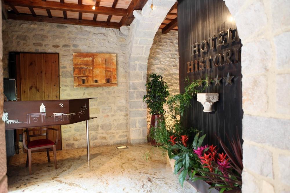 Apartments Historic 1